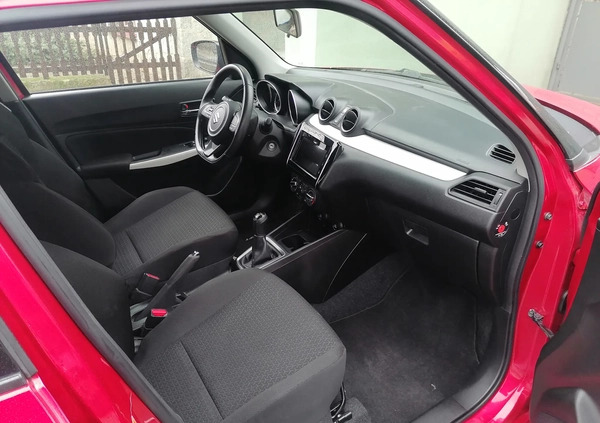 Suzuki Swift cena 39900 przebieg: 110700, rok produkcji 2017 z Gostyń małe 191